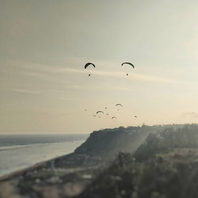 Bali: Uluwatu and Nusa Dua Beach Paragliding Experience - Paragliding Experience Highlights
