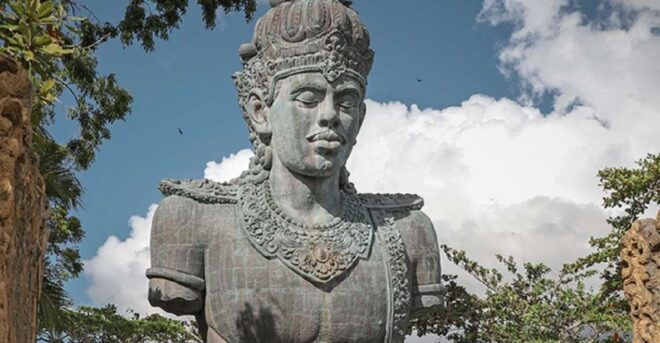 Bali Uluwatu: Garuda Wisnu Kencana Entrance Ticket - The Sum Up