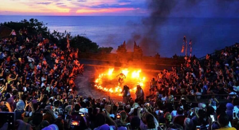 Bali: Uluwatu South Bali Tour with Kecak Dance and Dinner - Good To Know