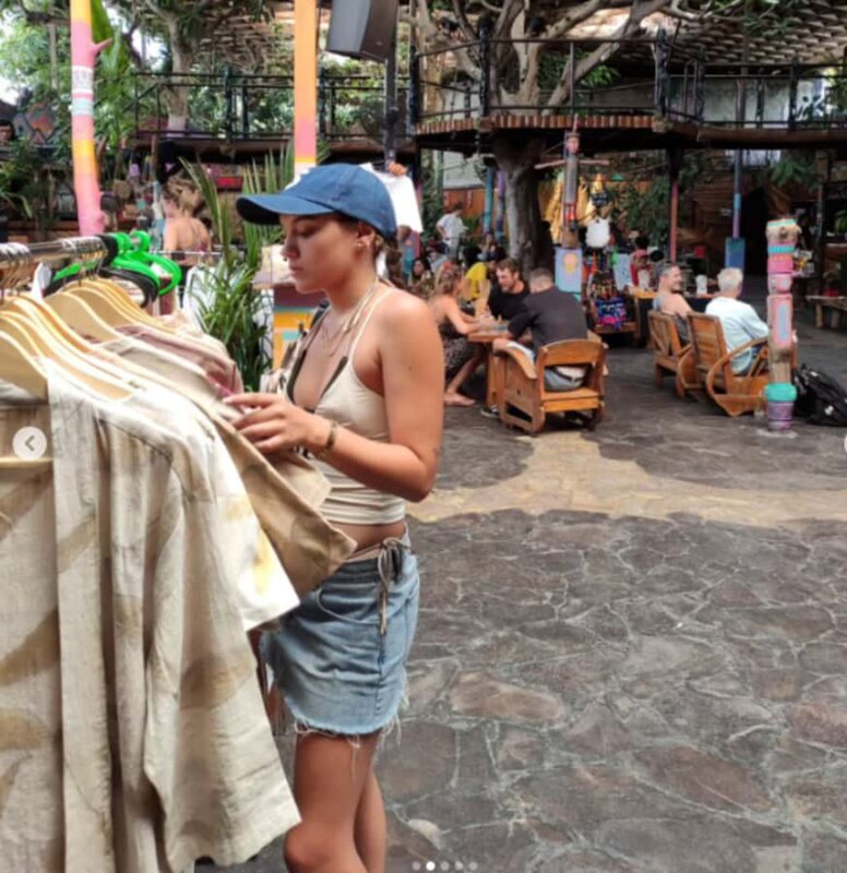 Bali: Uluwatu Sunday Market & Kecak Dance at Karang Boma - A Deep Dive into the Experience