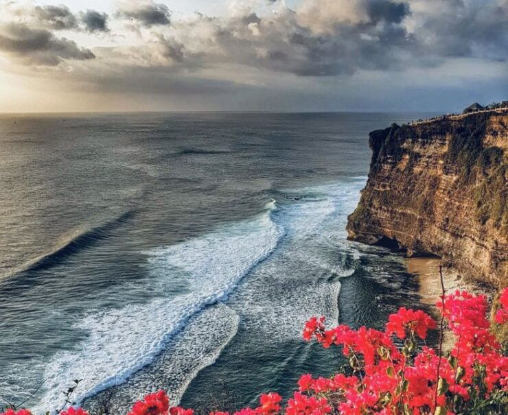 Bali: Uluwatu Temple and Karang Boma Cliff Tour With Tickets - Activity Details and Options
