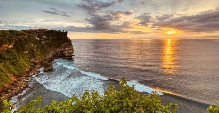 Bali: Uluwatu Temple and Karang Boma Cliff Tour With Tickets - Free Cancellation and Flexible Payment