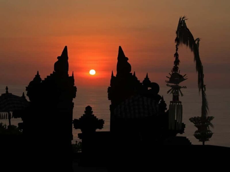 Bali: Uluwatu Temple, Kecak Dance, and Jimbaran Dinner Tour - FAQ