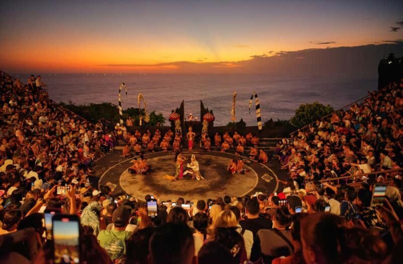 Bali: Underwater Sea Walk, Uluwatu Temple, and Kecak Dance - Visiting Uluwatu Temple: Cliffside Views and Cultural Significance