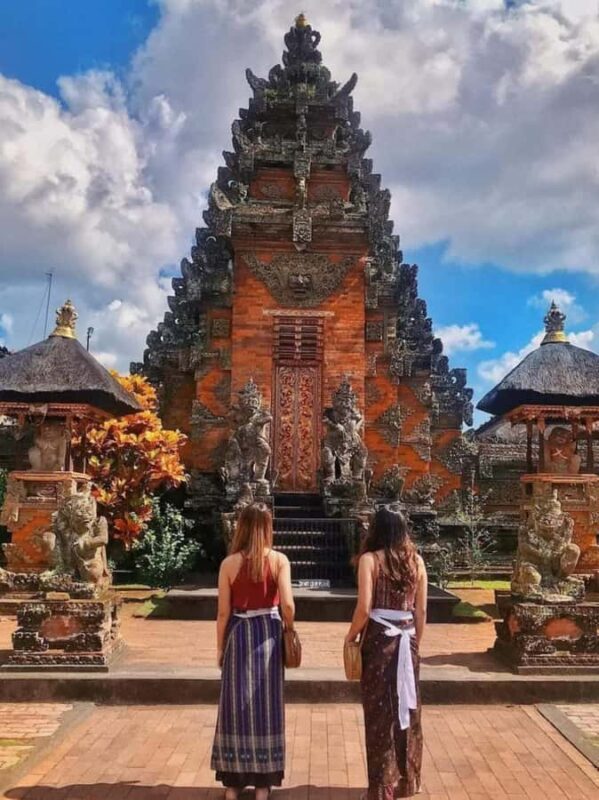 Bali UNESCO Trip : Ulundanu, Taman ayun & Tanah lot Temple - The Sum Up