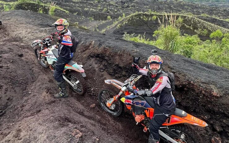 Bali: Volcano and Jungle Dirt Bike Adventure With Lunch - Itinerary Breakdown