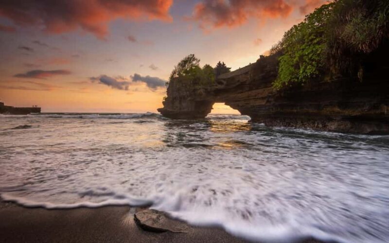 Bali: Waterfall, Rice Terraces, Temples and Sun-Set Day Tour - Good To Know