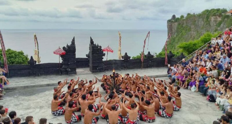 Bali : Watersport, Padang-padang Beach, Kecak Dance Uluwatu - Good To Know  