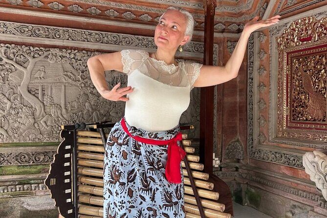 Balinese Dance and Costume Cultural Experience - Discovering the Bali Dance and Costume Experience