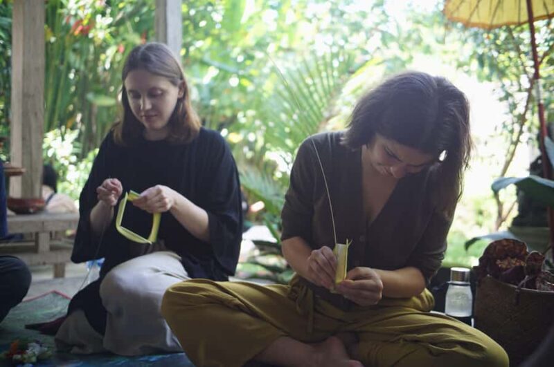 Balinese Offering Making, Meditation & Purification in Ubud - Good To Know