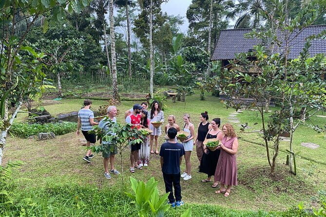 Balinese Traditional Cooking Class with Market Tour Ubud - Authenticity and Value for Different Travelers