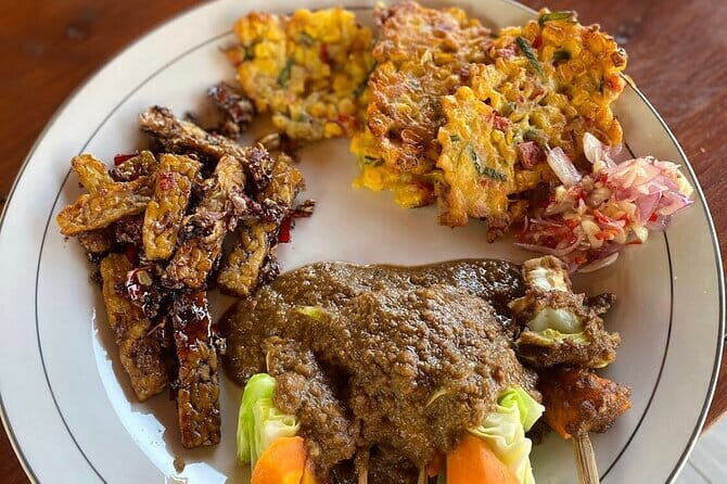 Balinese Traditional Cooking Class with Market Tour Ubud - Who Should Consider This Experience?