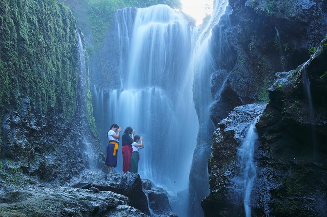 Balinese Village Small-Group Tour With Meals and Blessing  - Kuta - Tour Highlights