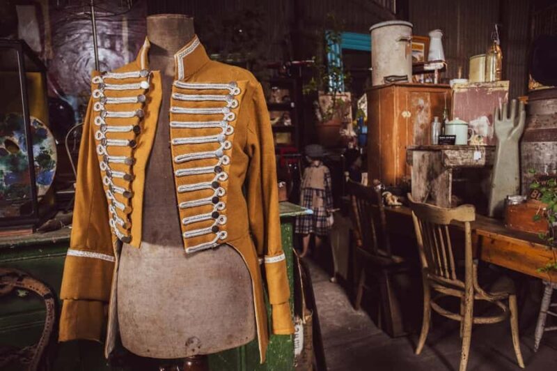 Ballarat: Vintage Fashion Shopping Tour with Coffee & Bubbly - Value for Money