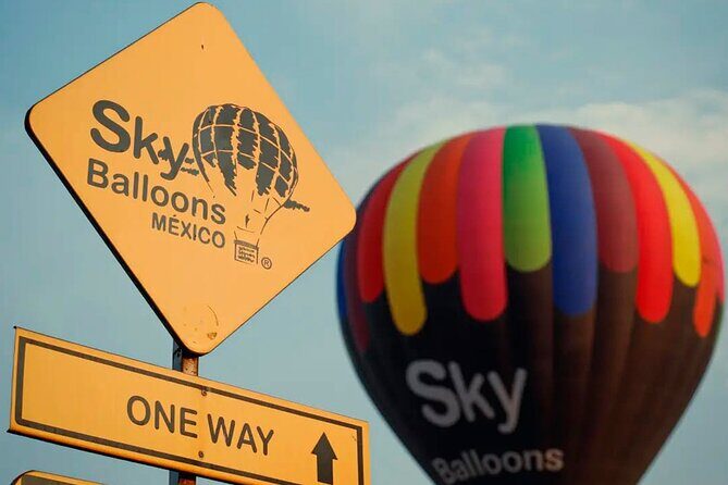 Balloon adventure: transfer+breakfast in the cave+guided pyramids - The Morning Begins with the Sky: Pickup and Pre-Flight Comfort