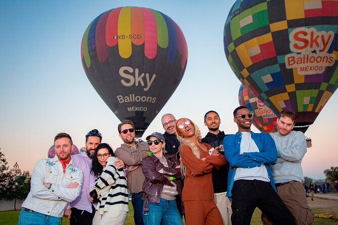 Balloon adventure: transfer+breakfast in the cave+guided pyramids - Celebrating Your Flight: Landings and Certificates