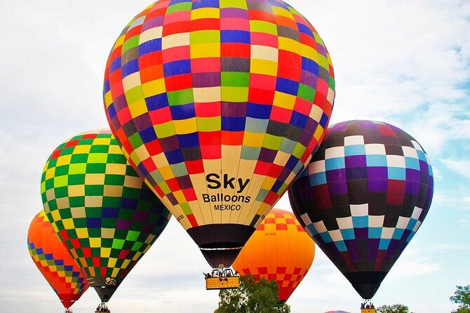 Balloon adventure: transfer+breakfast in the cave+guided pyramids - Final Thoughts: Who Might Love This Tour?