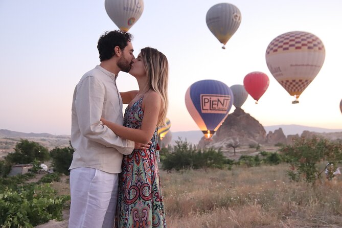 Balloon Chasing Photo Tour at Sunrise in Cappadocia - Group Size Limitations