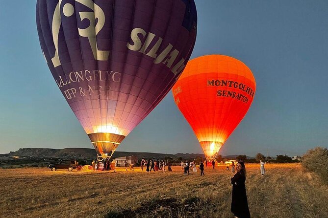 Balloon Flight Over Cappadocia Cat Valley 1 Hour All Inclusive Basket of 16-18 - Watching the Early Morning Sun