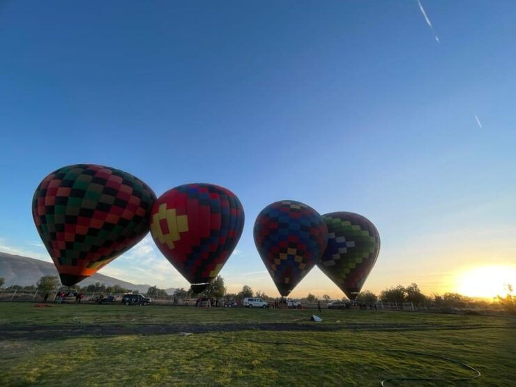 Balloon Flight With Pickup in CDMX and Breakfast in a Cave - Itinerary and Duration