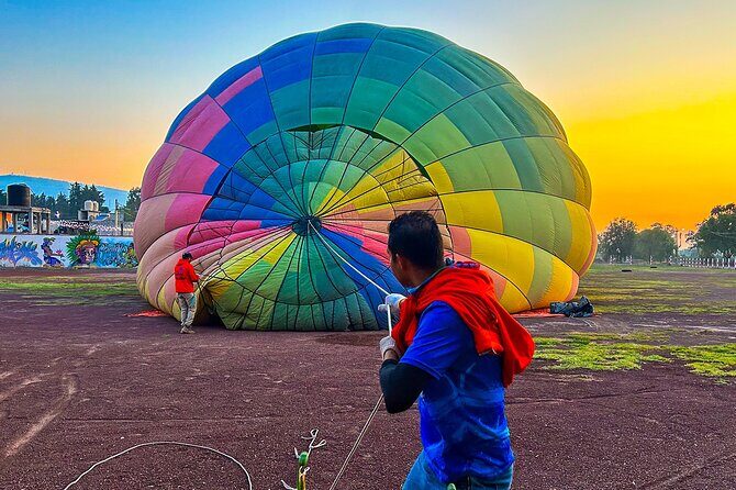 Balloon Flight with Teotihuacan & Guadalupe Shrine Full day Tour - A Spectacular Way to See Teotihuacan from Above