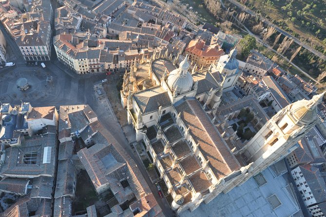 Balloon Ride Over Segovia or Toledo With Optional Transport From Madrid - Reviews