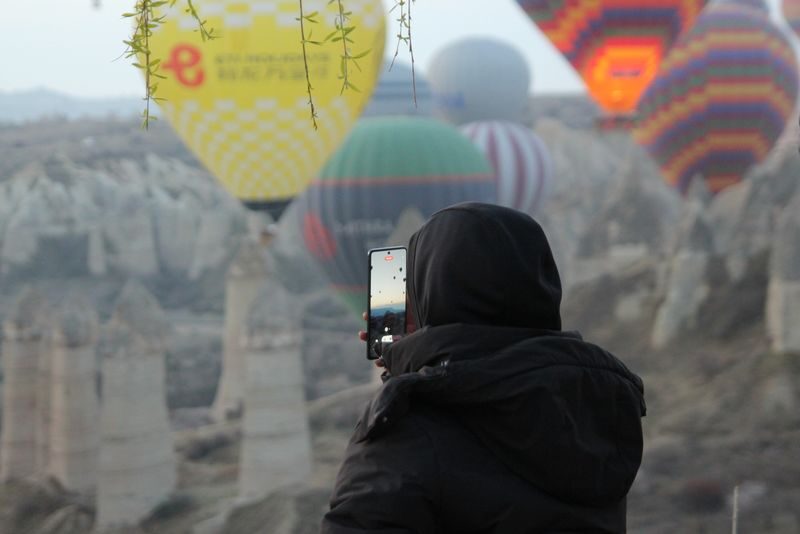 Balloon Watching Tour at Sunrise in Cappadocia with Audioguide - What the price buys