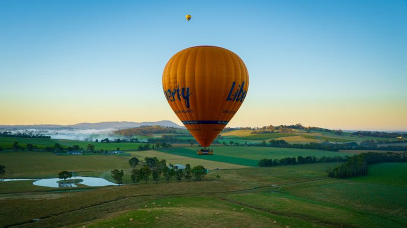 Ballooning in Yarra Valley includes Breakfast - Sunrise over the Yarra Valley