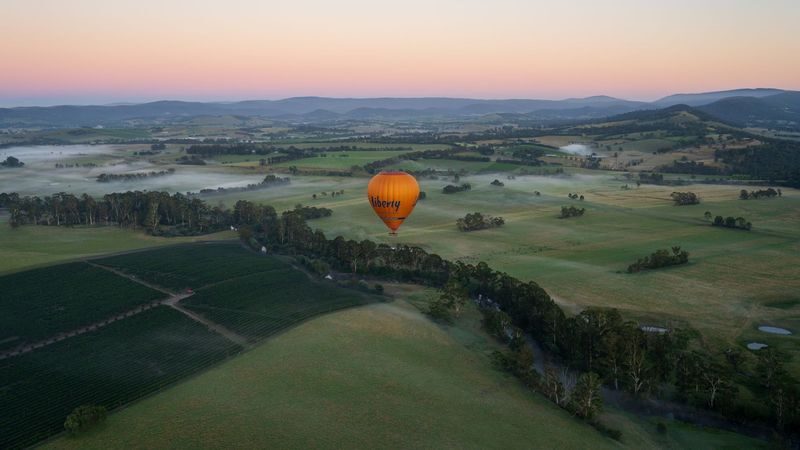 Ballooning in Yarra Valley includes Breakfast - Who will enjoy this flight