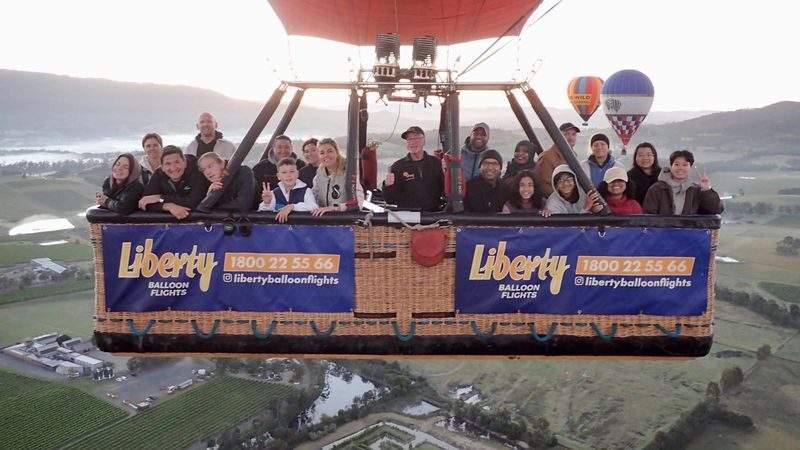 Ballooning in Yarra Valley includes Breakfast - Should you book the Yarra Valley balloon flight?