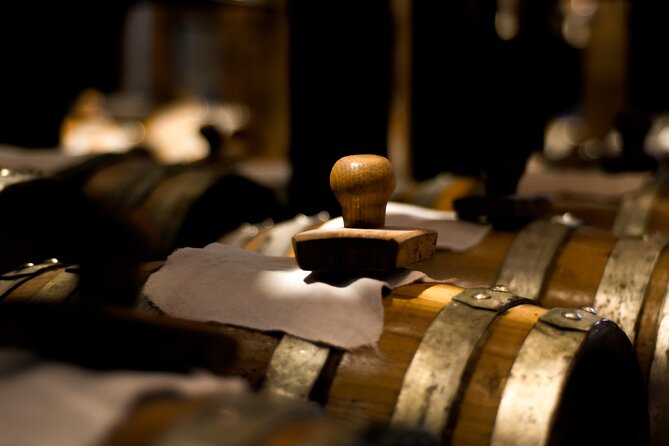 Balsamic Vinegar Cellar Guided Tour and Tasting in Modena - What to Expect