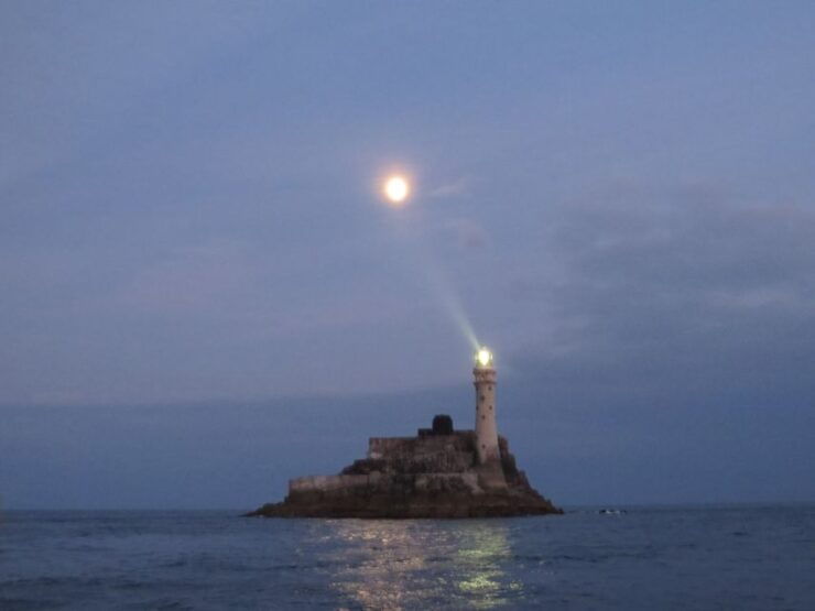 Baltimore Harbor: Sunset Cruise to Fastnet Rock Lighthouse - Experience
