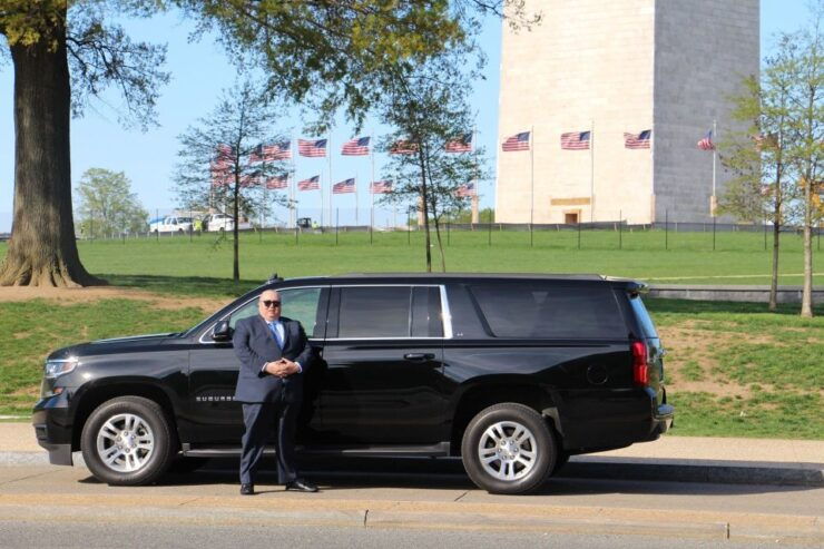 Baltimore: Private Transfer to BWI or Washington DC/Airports - Multilingual Driver