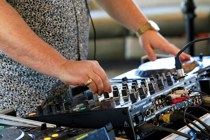 Baltimore Signature Bottomless Mimosa Brunch Cruise - Who Should Consider This Cruise?