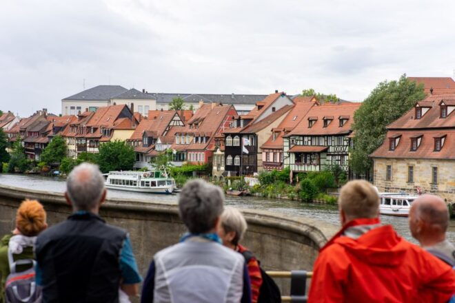 Bamberg: Food and Beer Guided Walking Tour - Taking in Local History and Cuisine