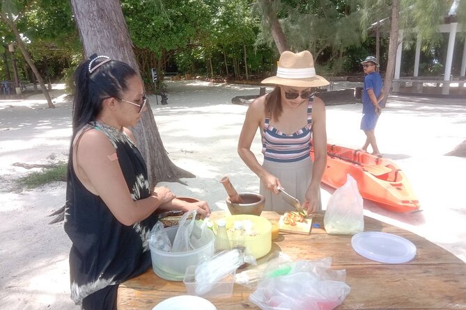 Bamboo & Phi Phi Island by Speedboat Premium Daytrip Including National Park Fee - Tour Overview