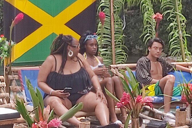 Bamboo Rafting Adventure with Limestone Massage from Montego Bay - FAQ