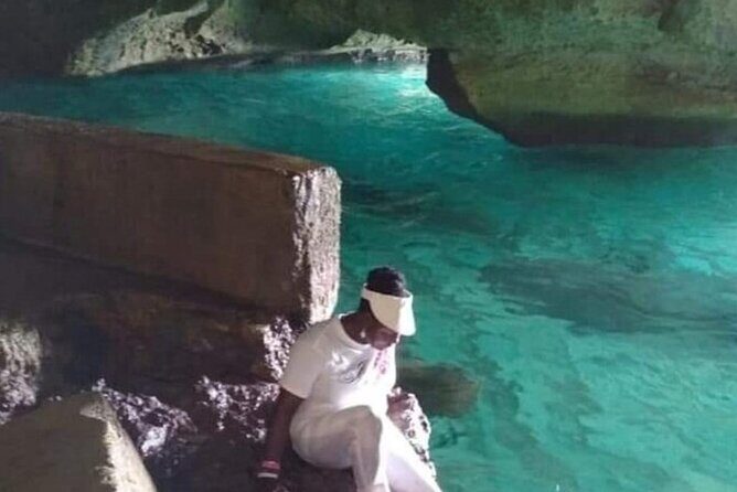 Bamboo Rafting Limestone Foot Massage/Negril 7 Miles Beach/Ricks Cafe Combo - Authentic Experience and Customer Satisfaction