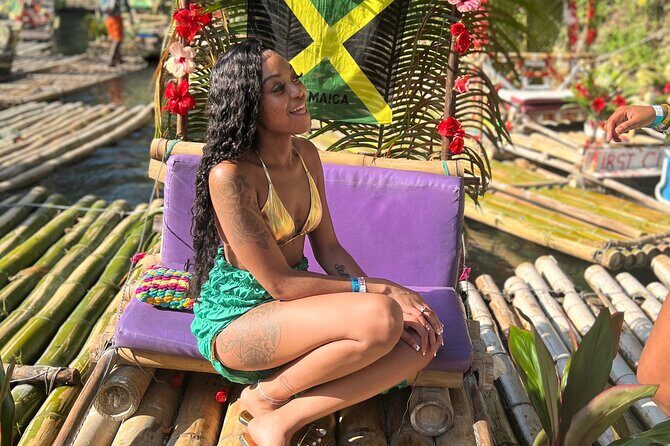 Bamboo rafting with limestone massage - Food and Drinks During the Tour