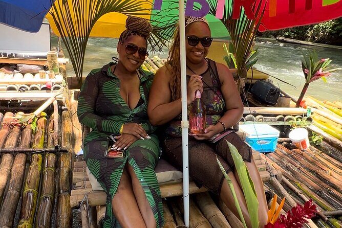 Bamboo rafting with limestone massage - Customizable and Private