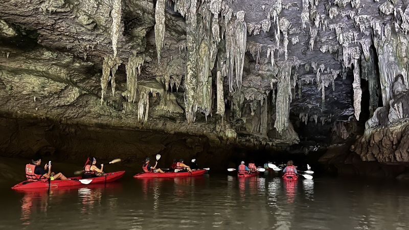 Ban Bor Thor Kayaking Tour in Krabi by TTD Global - Who should book this outing?
