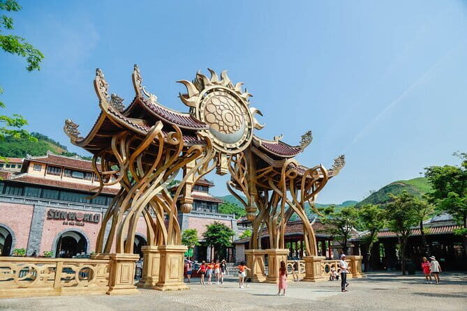 Bana Hills - Golden Hand Bridge Full Day Tour - Exploring Ba Na Hills: The Itinerary in Depth