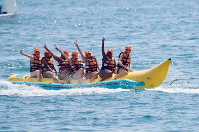 Banana Boat Barcelona - Whats Included