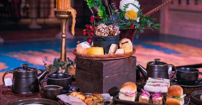 Banbridge: Game of Thrones Studio Entry & Tea With Transfers - Iconic Sets Exploration