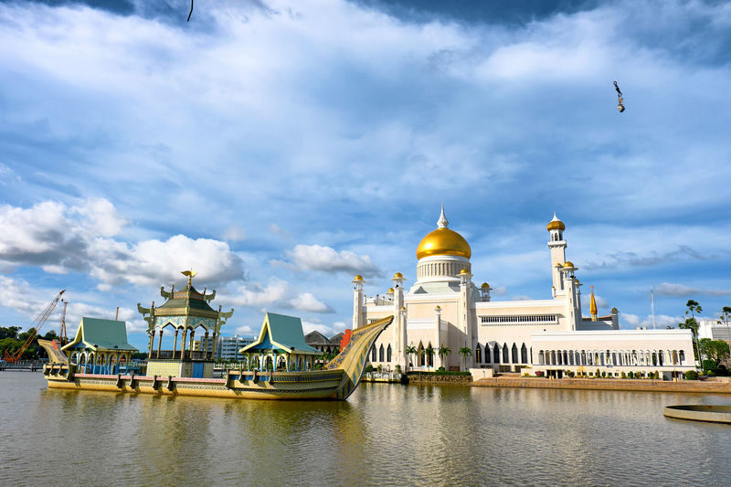 Bandar Seri Begawan Half-Day Guided Cultural Experience - A guided introduction to Bandar Seri Begawan