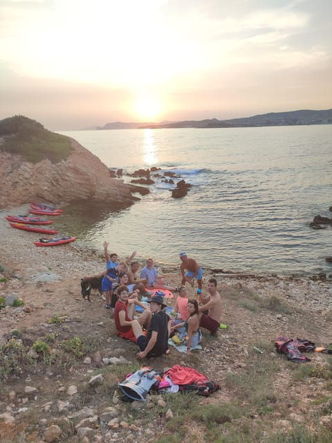 Bandol: Kayak Sunset & Appetizers - Key Points