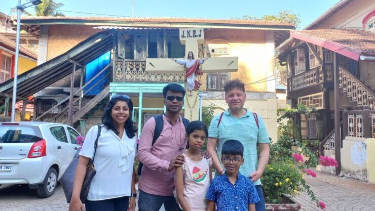 Bandra Walking Tour - Starting Location: St. Andrews Church