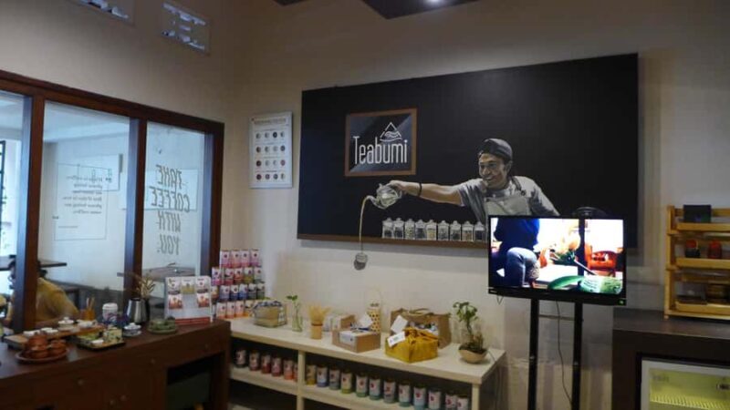 Bandung City Lights Tour - Cultural Heritage Performance