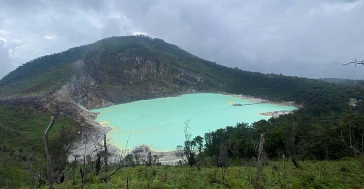 Bandung: Volcano, Hot Spring, Mud Bath & Tea Plantation - Key Points