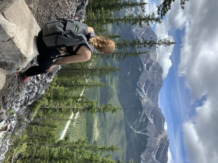 Banff: Bear Country Hiking Tour - Full Day Hike /6hrs - Booking Details
